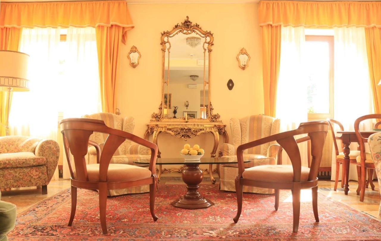 Hotel Stella D'Italia Valsolda Dış mekan fotoğraf